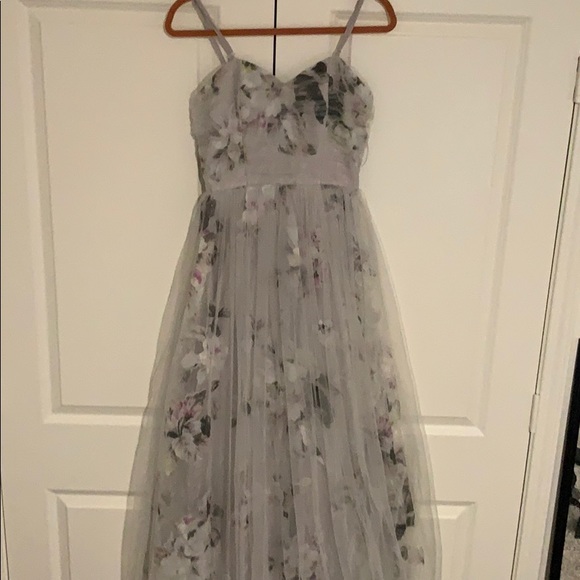 *NEW* Fashionnova Floral Maxi Dress - Picture 2 of 3